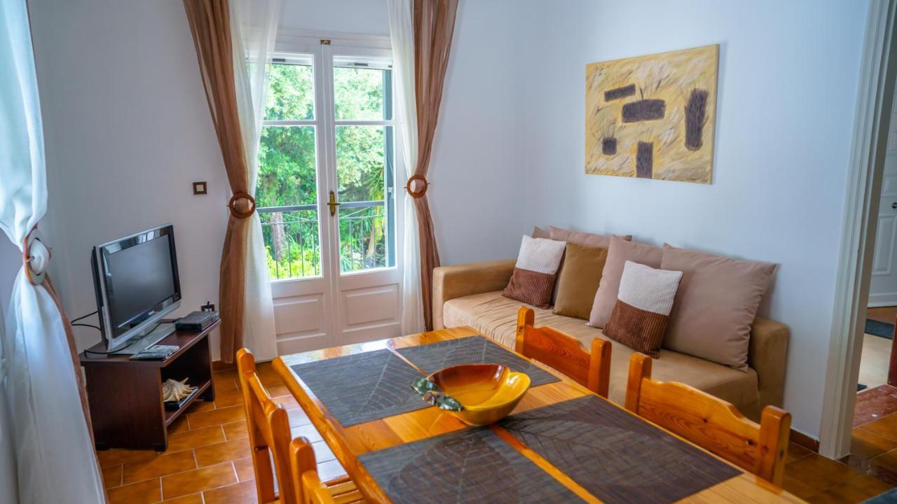 Apartment Zeus 2-With Pool And Sea View