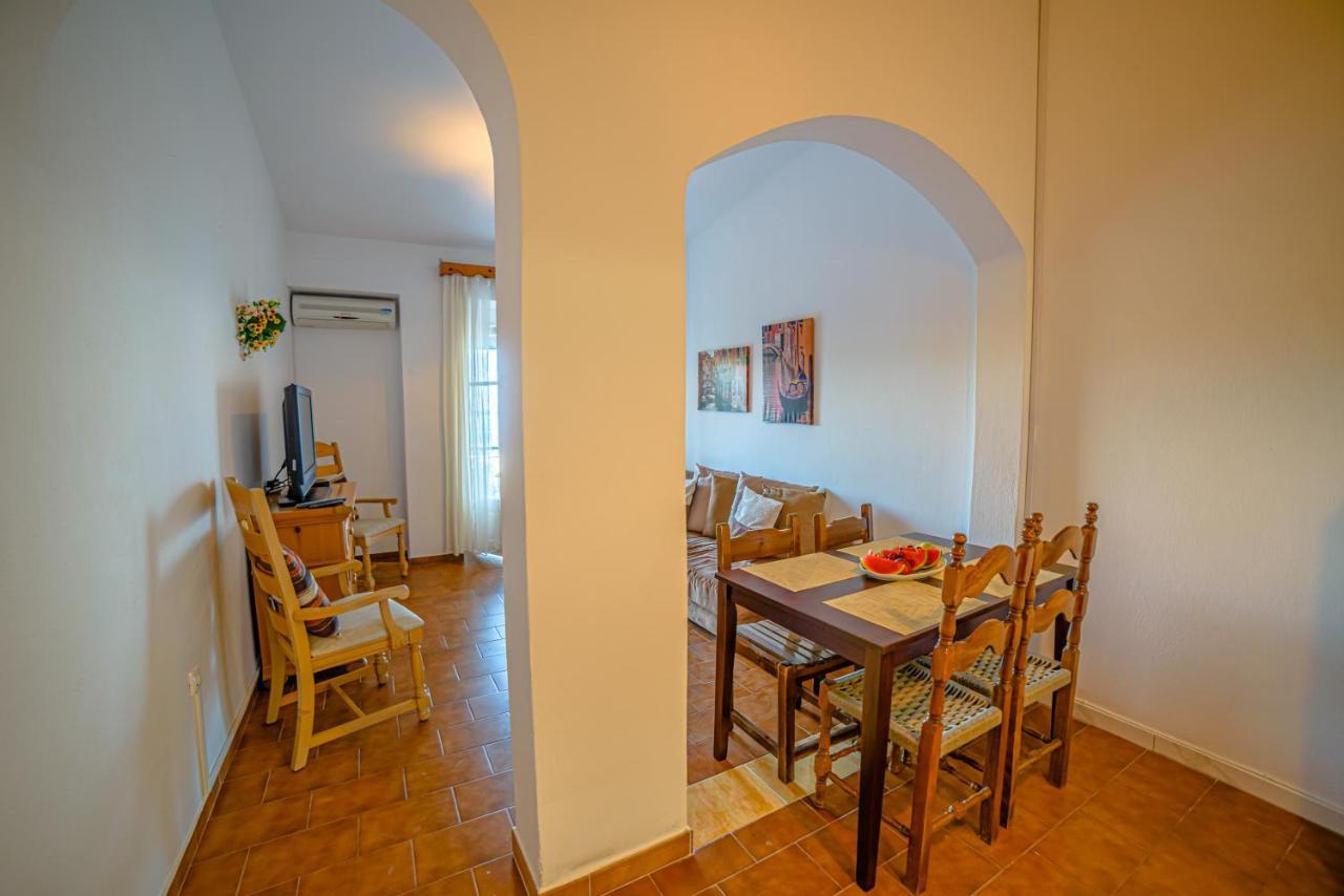 Apartment Apartment Zeus 2-With Pool And Sea View
