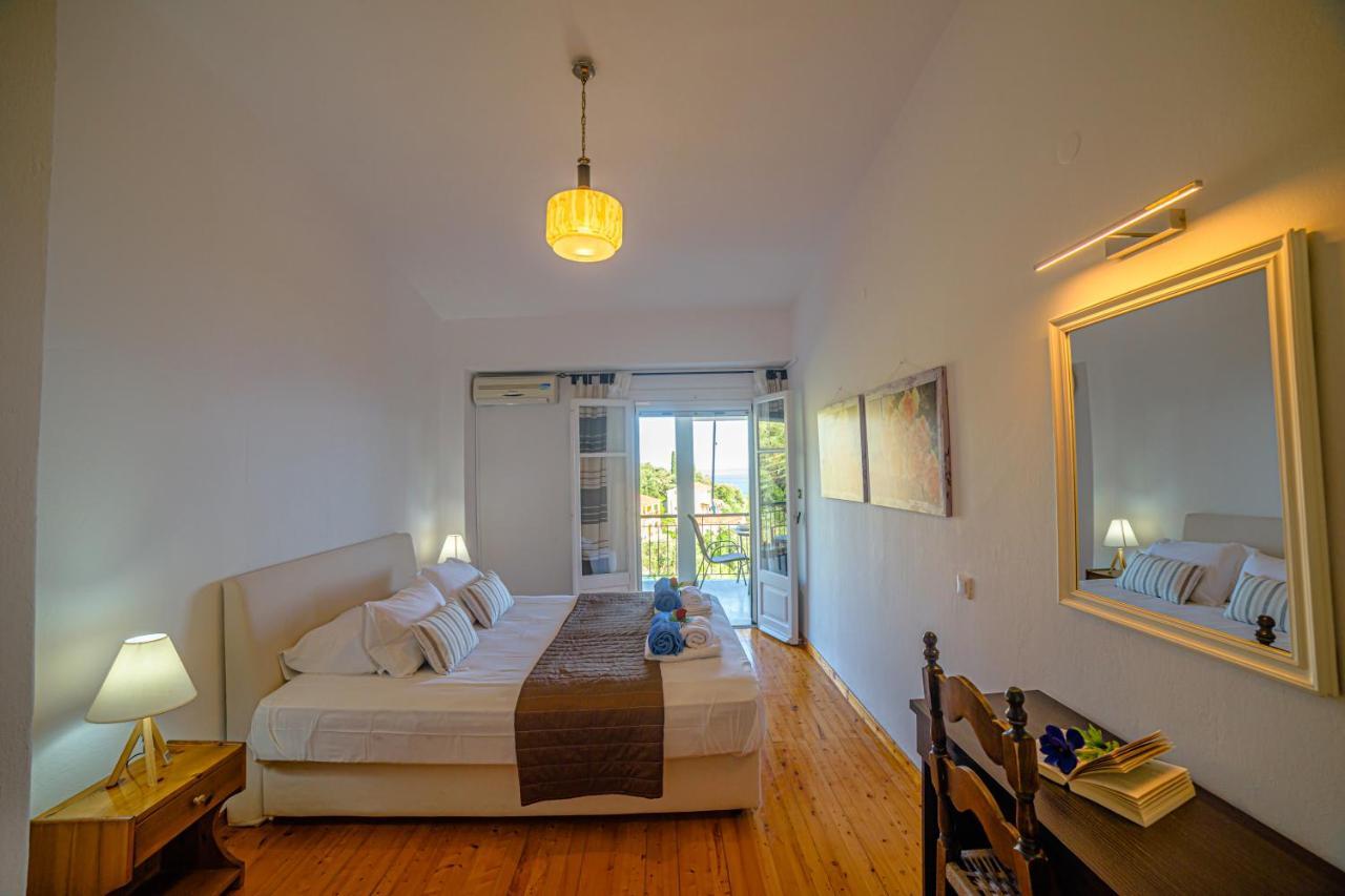 Apartment Zeus 2-With Pool And Sea View