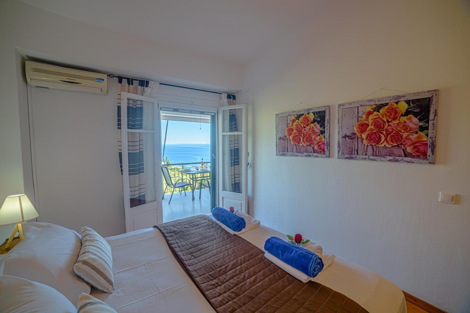 Apartment Zeus 2-With Pool And Sea View Apartment